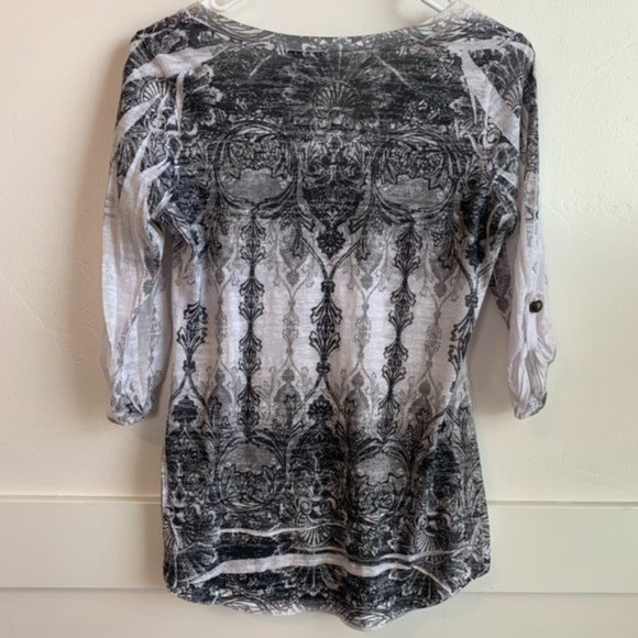 Daytrip White & Gray Embellished Half Sleeve Blouse - Picture 2 of 7